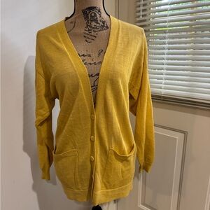 Pierre Cardin vintage Yellow Women's Cardigan Sweater size M